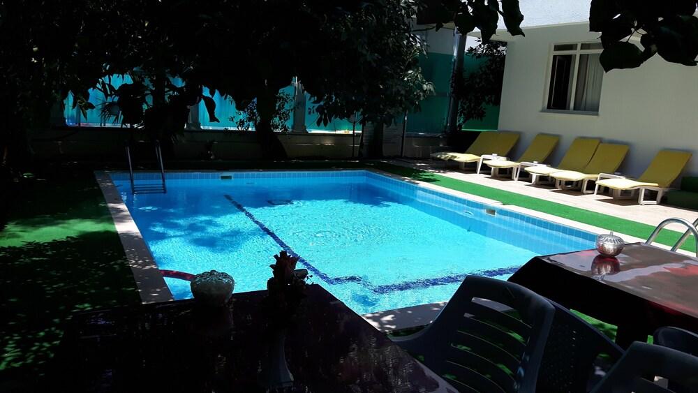 Kafkas Hotel Antalya Zewnętrze zdjęcie
